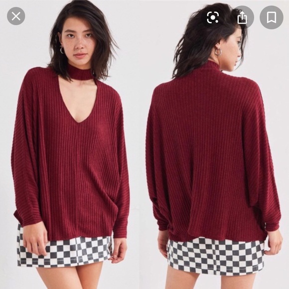 Urban Outfitters choker neck burgundy sweater - Picture 2 of 9